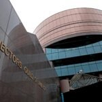 DGA aprueba contratos de cuatro años con grandes estudios