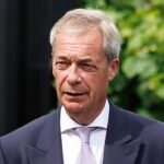 La empresa de Nigel Farage “le pagó 50.000 libras esterlinas para alquilar un estudio en su propiedad durante cinco años” en un acuerdo que podría ayudarle a reducir su factura de impuestos.